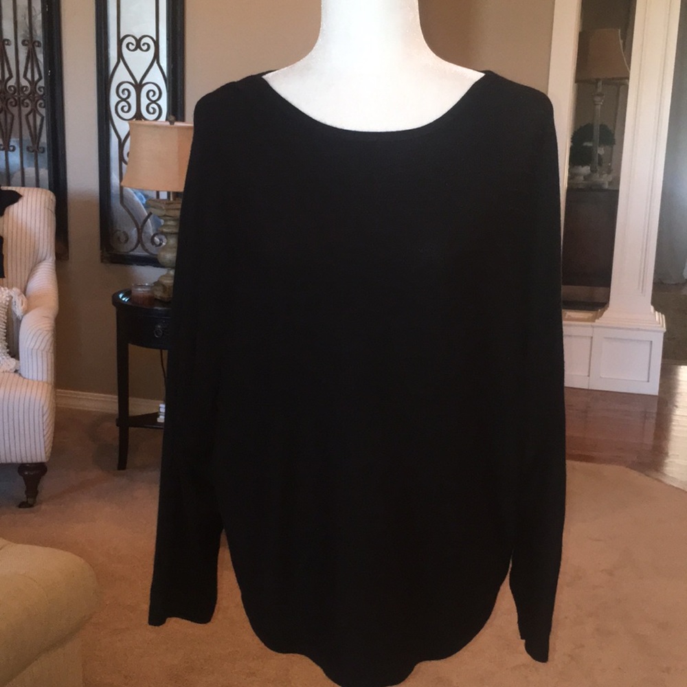 Time & Tru Black LS Sweater - Picture 1 of 13